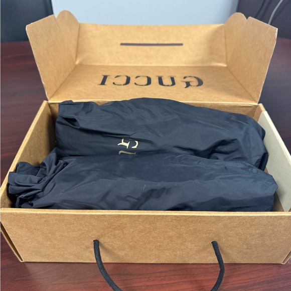 Gucci Tennis Shoes - Picture 6 of 16